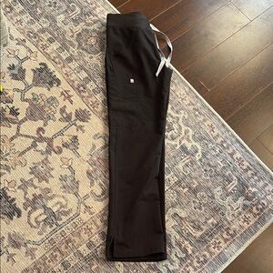 Figs black Kade cargo scrub pants